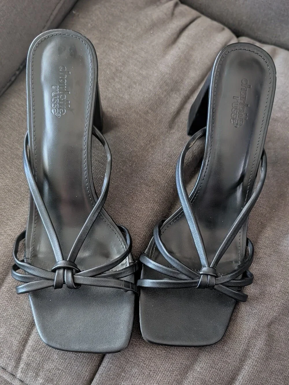 Strappy Black Women’s Heeled Sandals